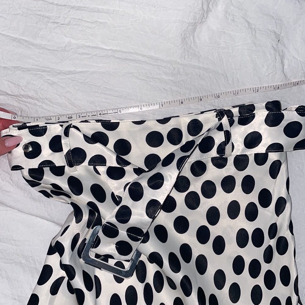 Elegant Black and White Polka Dot Skirt - Picture 7 of 7